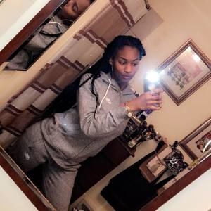 Meet your Posher, Amaya